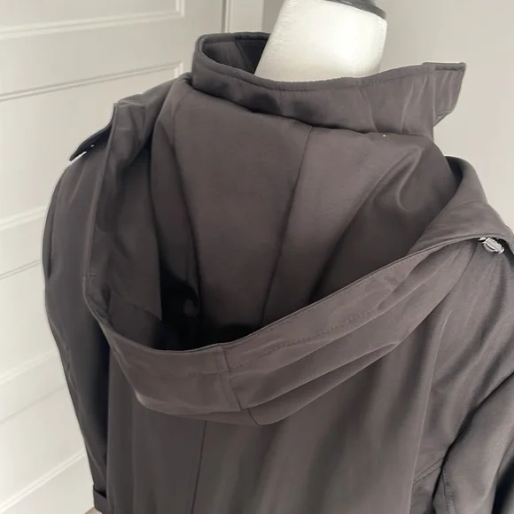 NEW Calvin Klein Softshell Jacket 🖤 - Picture 7 of 15